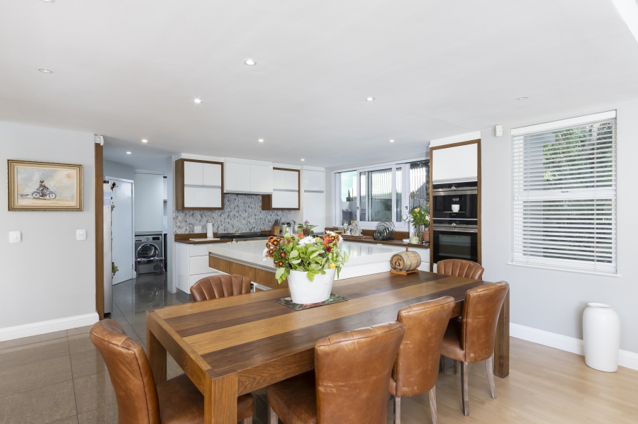 4 Bedroom Property for Sale in Erinvale Golf Estate Western Cape